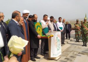 استقبال مردم مراغه از پرچم و خادمین حرم رضوی