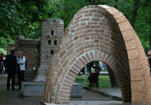 بازدید خبرنگاران از بناهای تاریخی و گردشگری مراغه