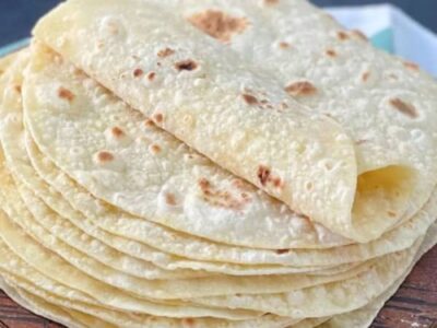 گرمای هوا و داستان تکراری صف های طولانی نان در مراغه