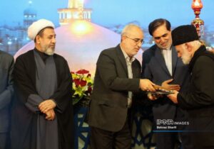 اختتامیه اجلاس پیرغلامان و خادمان حسینی در کرمان