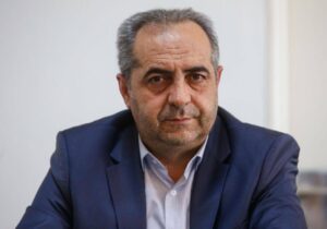 مدیران با کارنامه و برنامه بیایند