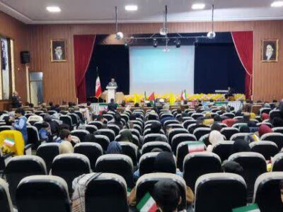 دانش‌آموزان درس‌خوان بسیجی هستند