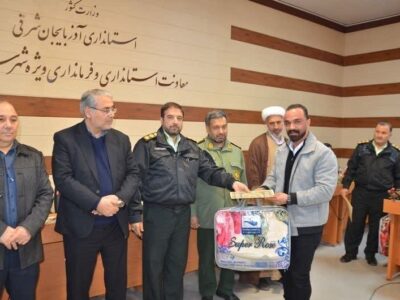 تجلیل پلیس مراغه از فعالان طرح امنیت محلهمحور