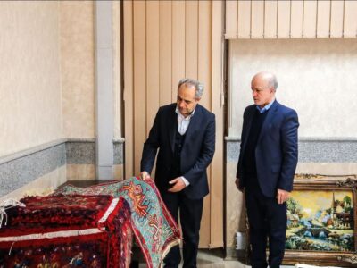 برپایی نمایشگاه فرش دستبافت محلی / بازاریابی برای تولیدات مددجویان و حمایت از مصرف کننده
