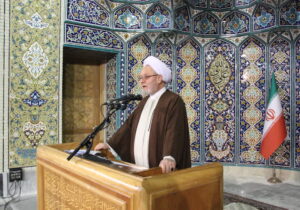 شهدای خدمت حق بزرگی بر گردن ملت ایران دارند