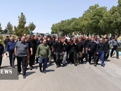 تشییع پیکر پدر شهید نادری در مراغه