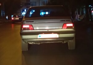 خانواده سواری پلاک قرمز های شیشه دودی در خیابان های مراغه