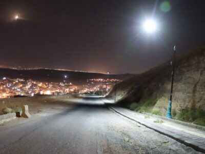 💡 روشنایی مسیر رصدخانه تاریخی مراغه با چراغ‌های خورشیدی