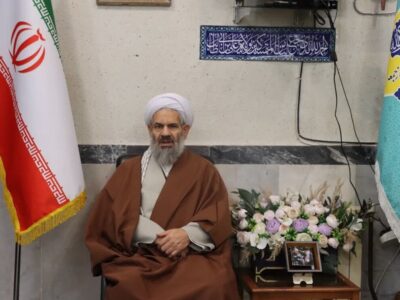 عضو خبرگان: نمازهای جمعه باید با جوان گرایی تقویت شود