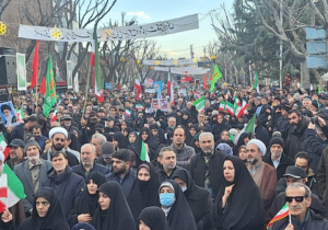 خط قرمز ما جمهوری اسلامی است