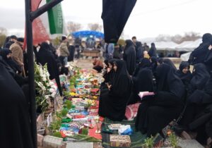 استقبال از نوروز در جوار مزار شهدای «جنگ رمضان» در مراغه