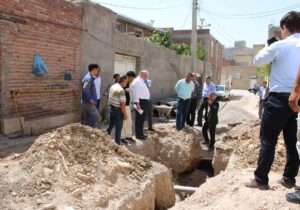 با اعتبار بالغ بر ۴۲۰ میلیارد ریال اجرای خط انتقال و شبکه جمع آوری فاضلاب روستای طالب خان در حال اجرا می باشد 